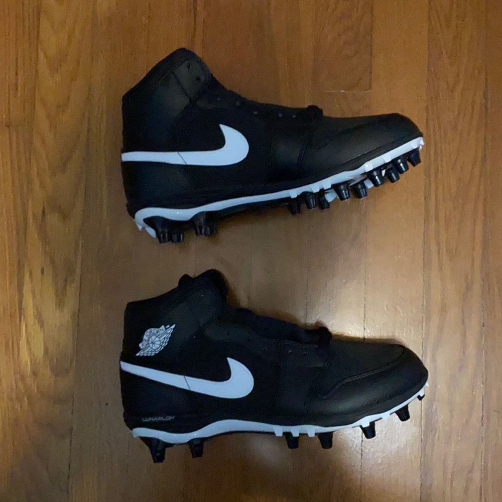 Jordan 1 High Cleats Black and white